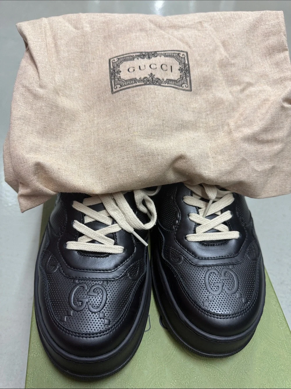 Gucci Black Leather Men's Low-Top Sneakers with Cream Laces